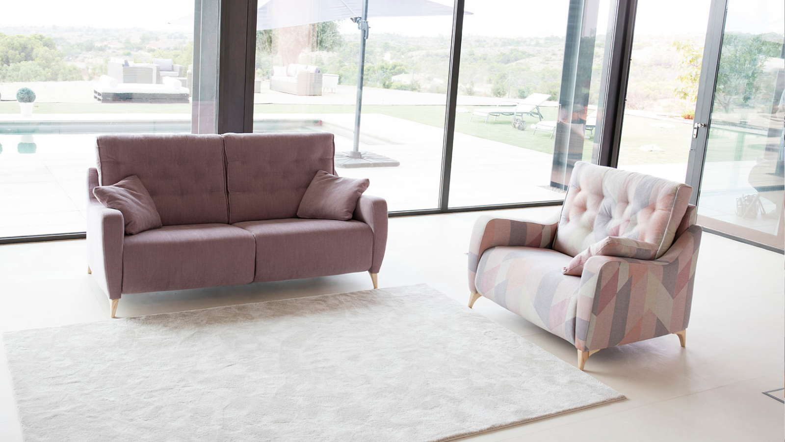 DISTRIBUIDOR SOFÁS FAMA